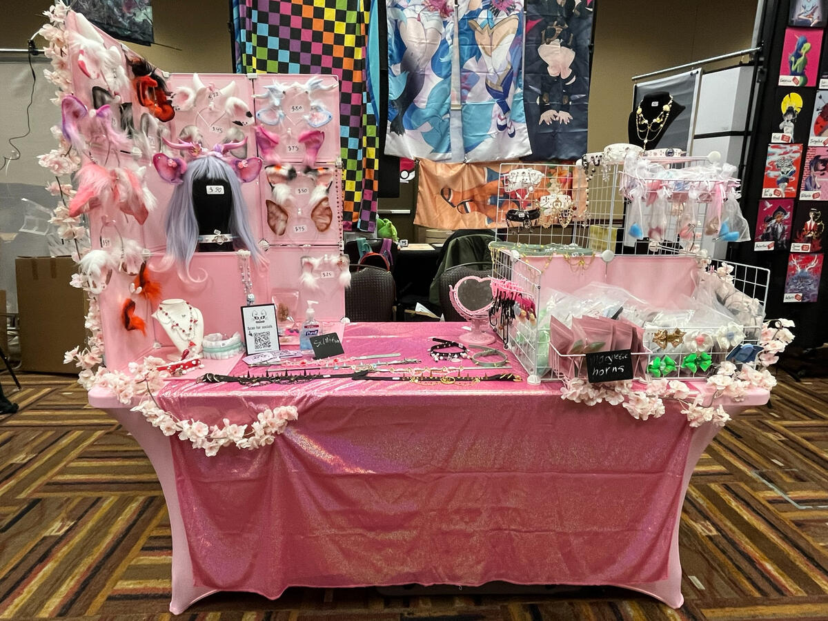 Colossalcon North 2023 - 6 foot